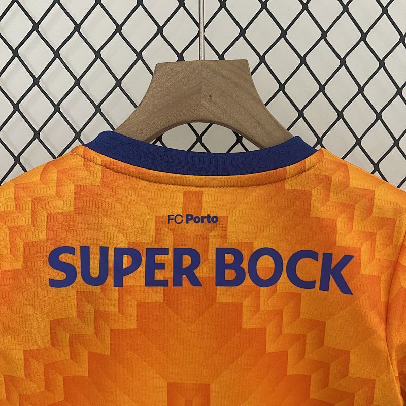 Ensemble Enfant FC Porto Extérieur 24/25