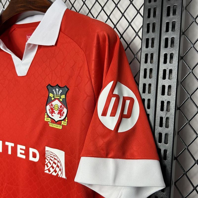 Maillot Wrexham Uniforms Domicile 24/25