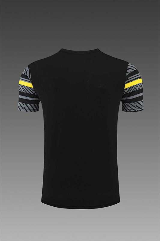 Conjunto Borussia Dortmund 22/23