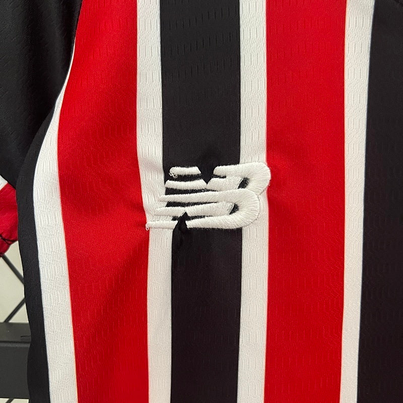 Ensemble Enfant São Paulo Extérieur 24/25