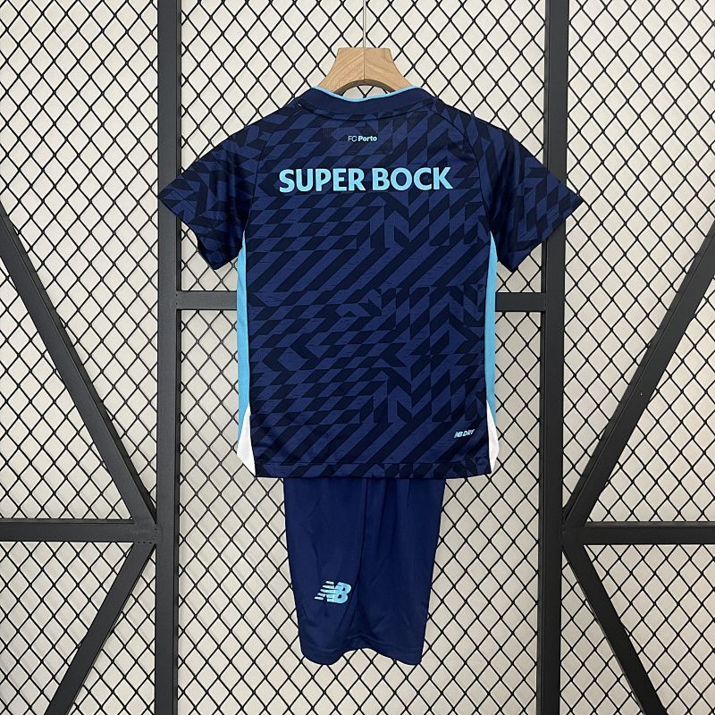 Ensemble Enfant FC Porto Third 24/25