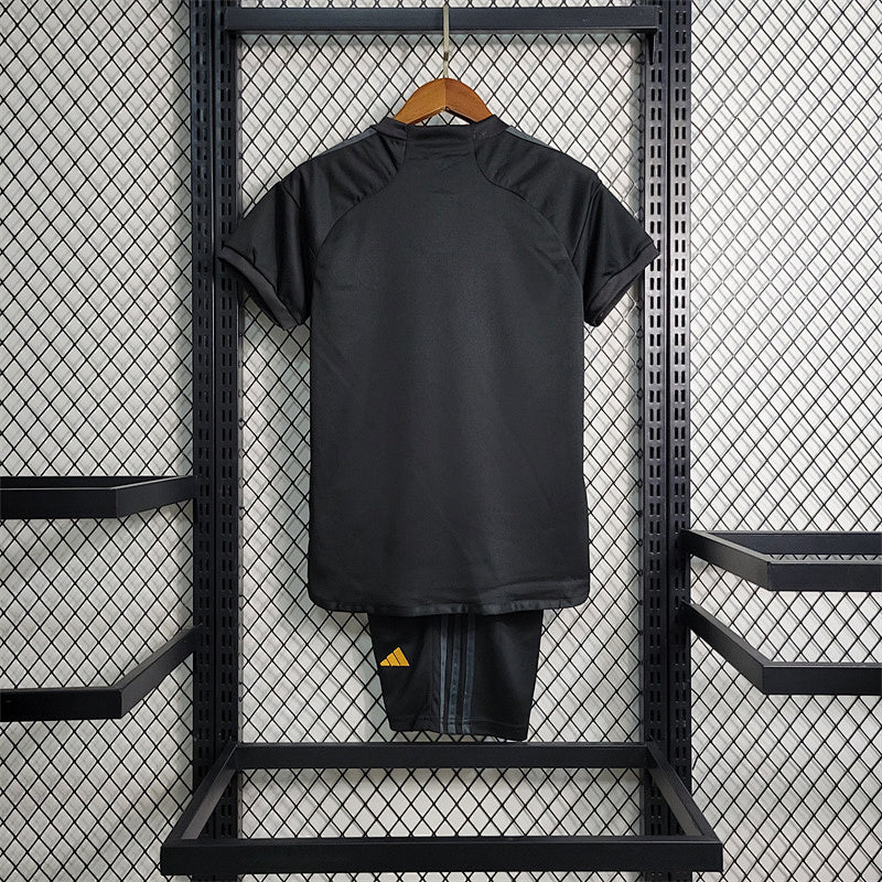 Ensemble Enfant Real Madrid Extérieur 23/24