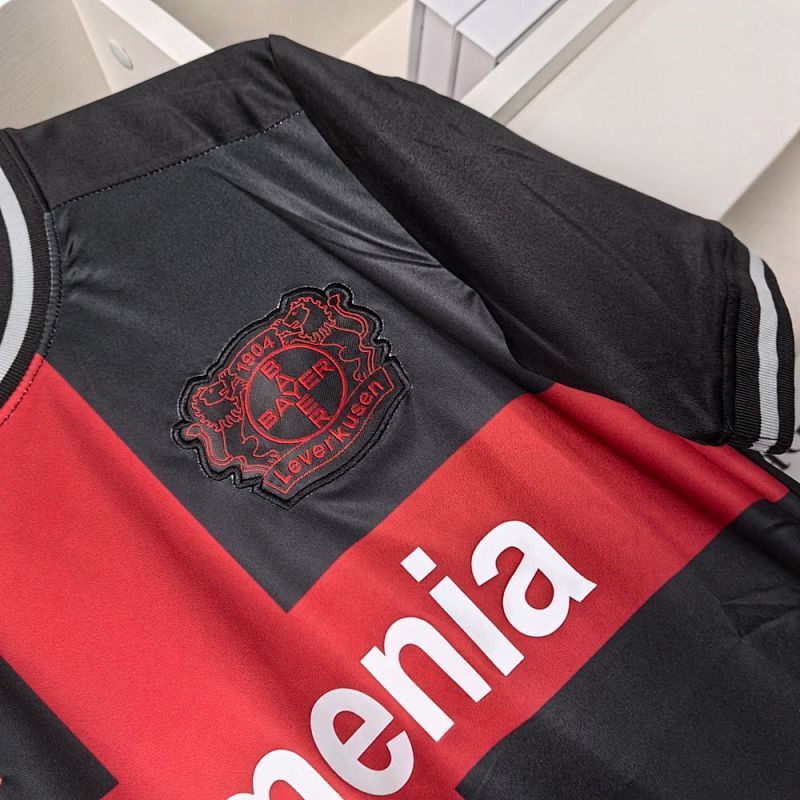 Maillot Bayer Leverkusen Domicile 23/24