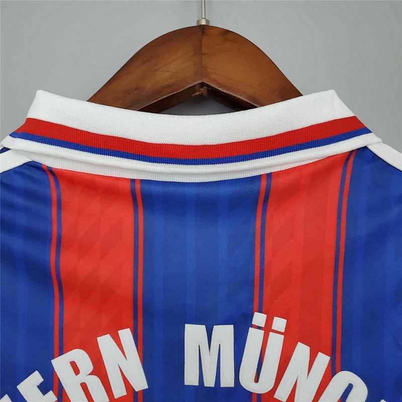 Maillot Bayern Munich Domicile 25/26