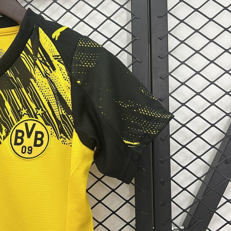 Conjunto Borussia Dortmund Niño 25/26