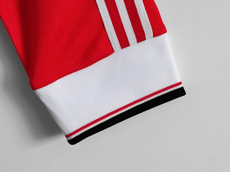 Maillot Manchester United Domicile Rétro 82/83