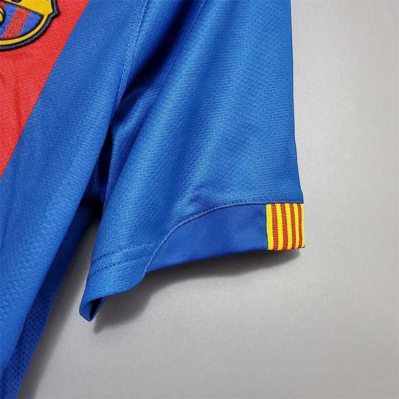 FC Barcelona Home Retro Jersey 2006/07