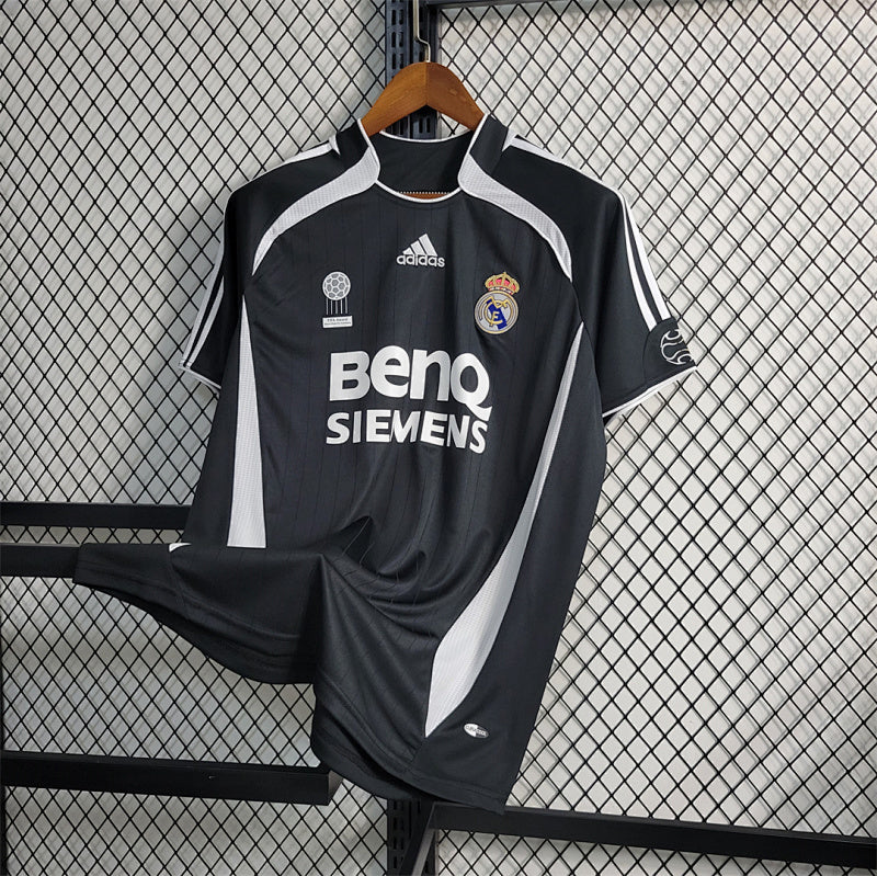 Maillot Real Madrid Extérieur Rétro 25/26