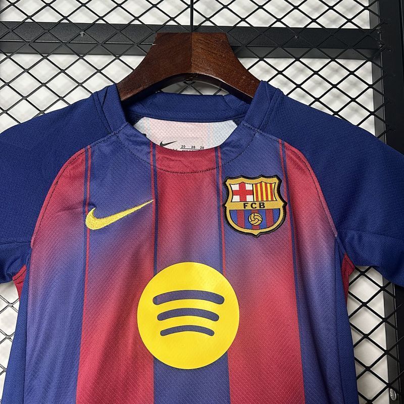 Ensemble Enfant FC Barcelone Domicile 25/26