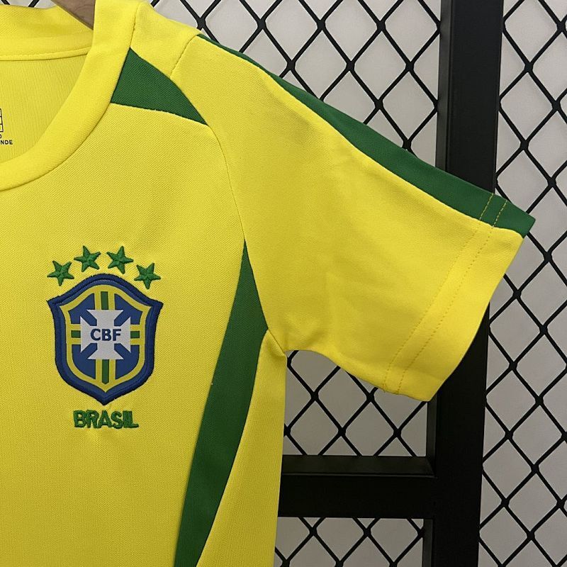 Conjunto Niño Brasil Local 2002
