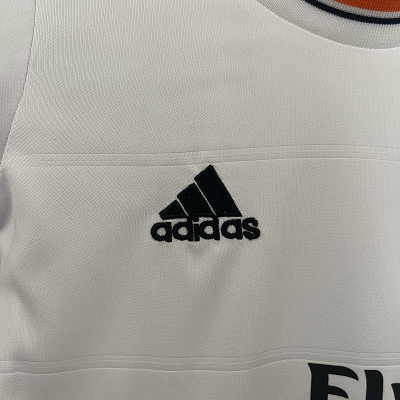 Conjunto Niño Real Madrid Local 13/14