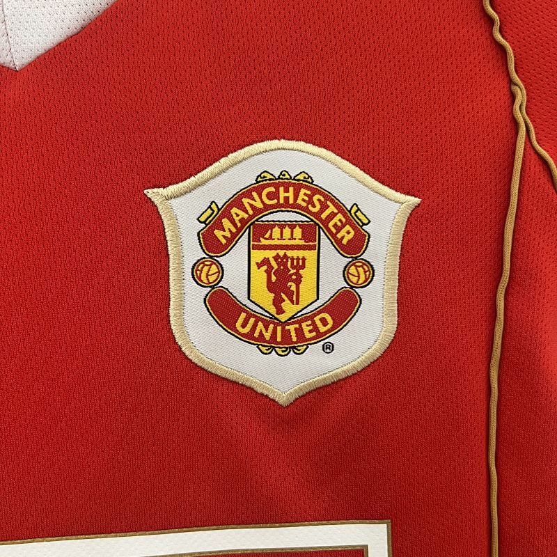 Conjunto Niño Manchester United Local 06/07