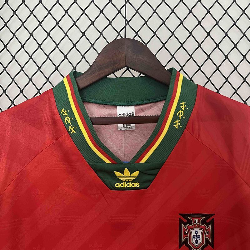 Maillot Portugal Vintage Domicile Rétro 25/26