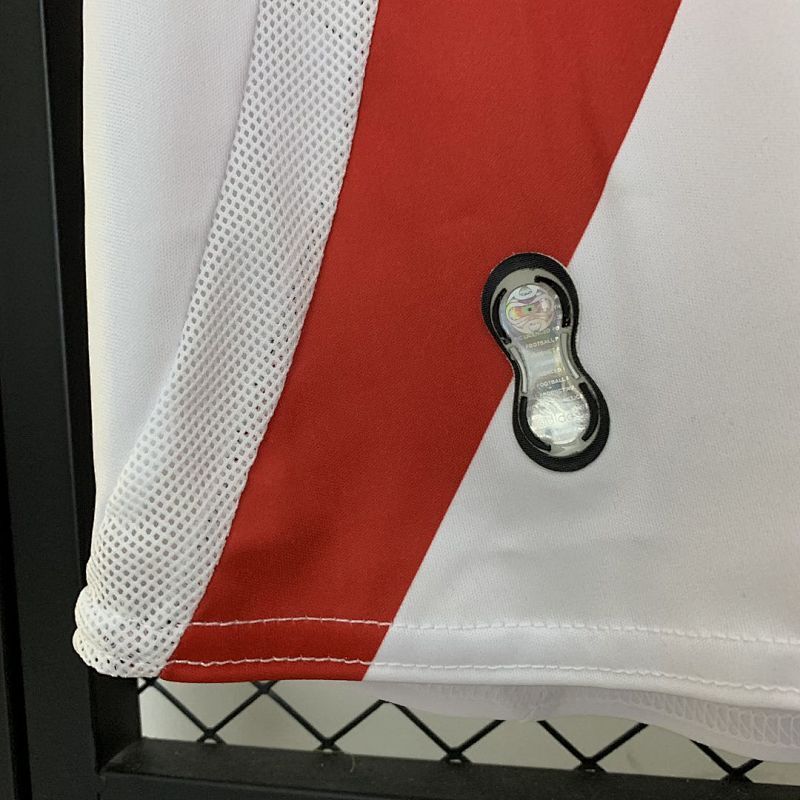 Maillot River Plate Domicile Rétro 2006/07