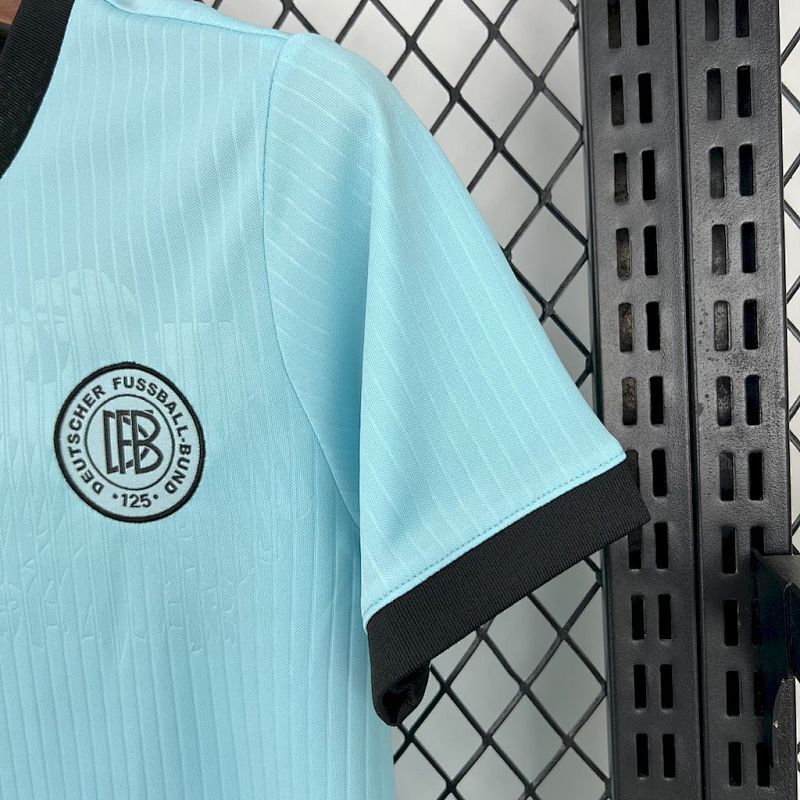 Conjunto Alemania 125 Años Azul Niño 2025