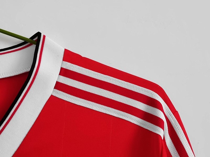 Maillot Manchester United Domicile Rétro 82/83