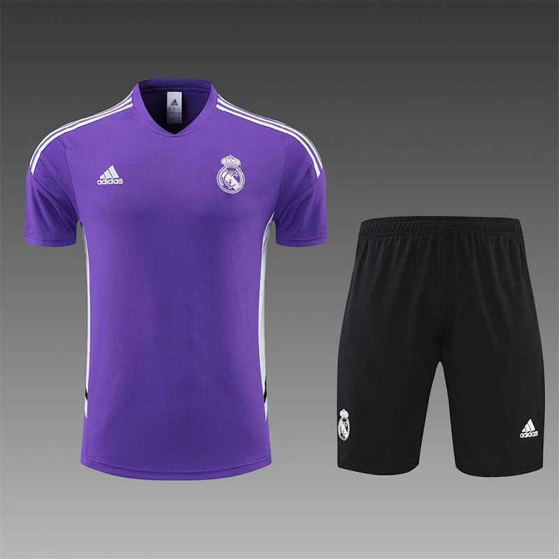 Ensemble Real Madrid Violet Prématch 22/23 (2)