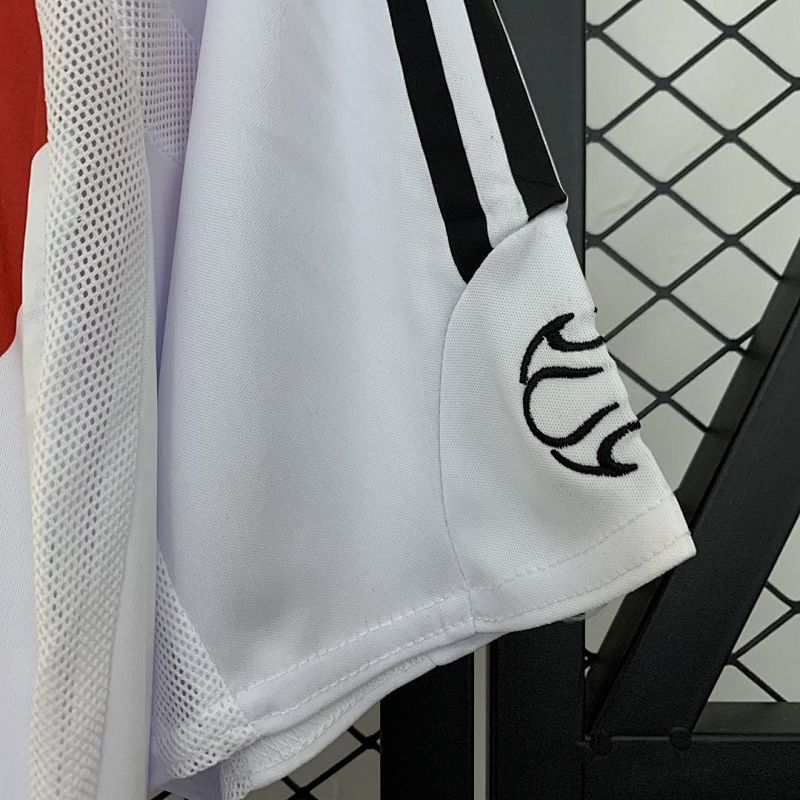 Maillot River Plate Domicile Rétro 2006/07