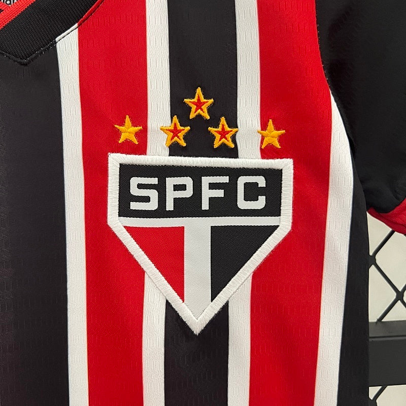 Ensemble Enfant São Paulo Extérieur 24/25