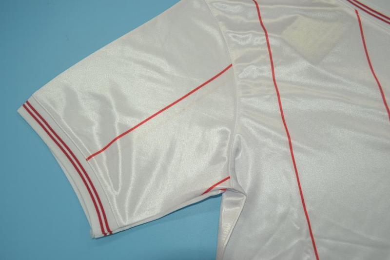 Maillot Aston Villa Blanc Extérieur Rétro 1982