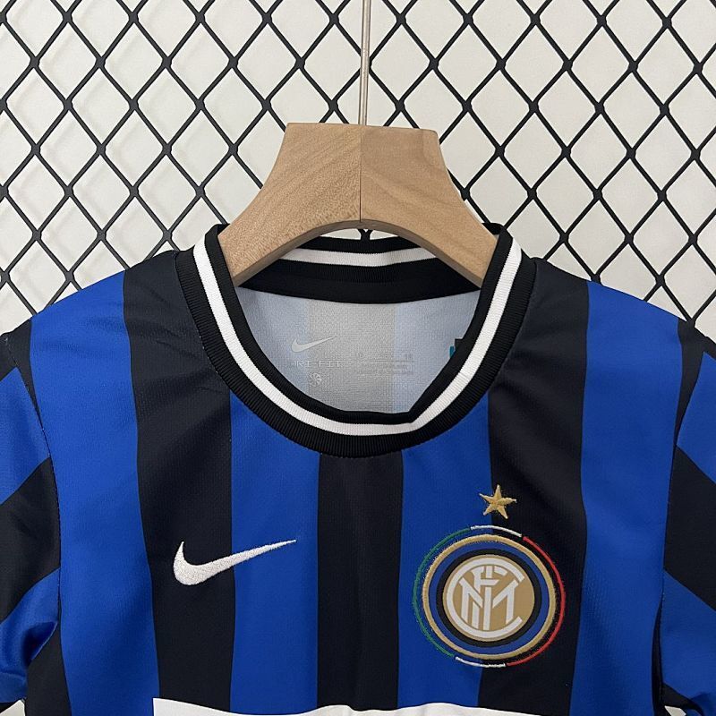Inter Milan Home Kids Kit 09/10