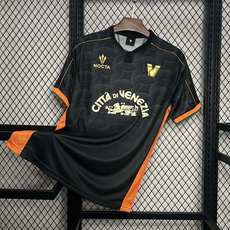 Maillot Venezia Uniforms Domicile 24/25