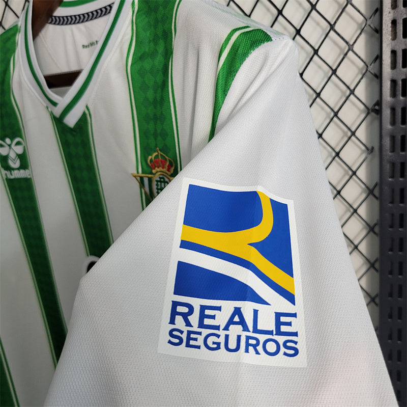 Maillot Real Betis Domicile 23/24