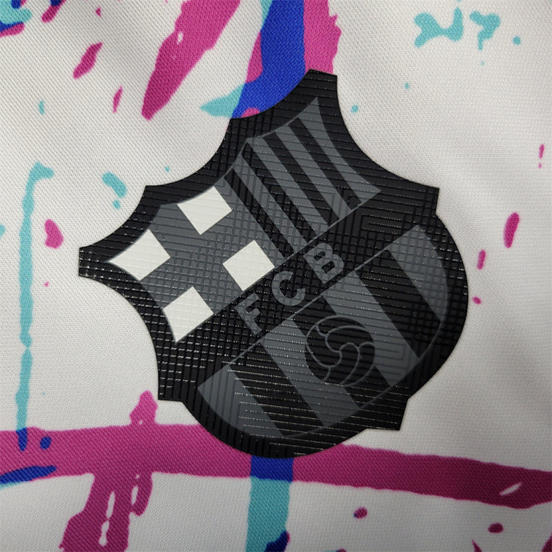 Camiseta FC Barcelona Blanco Pre-Partido 23/24 (2)
