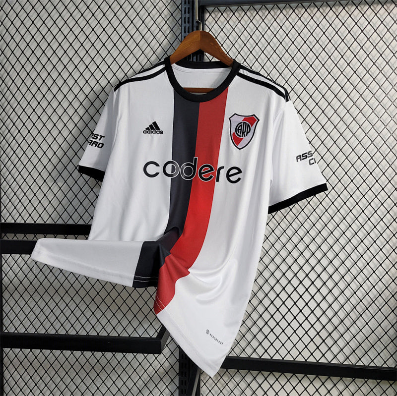 Maillot River Plate 22/23