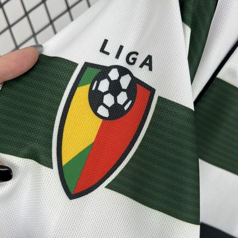 Sporting CP Home Retro Jersey 2001/03