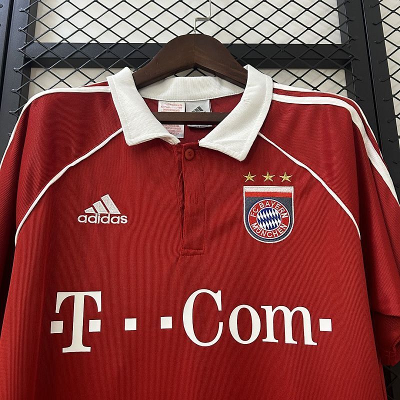 Maillot Bayern Munich Domicile Rétro 2005/06