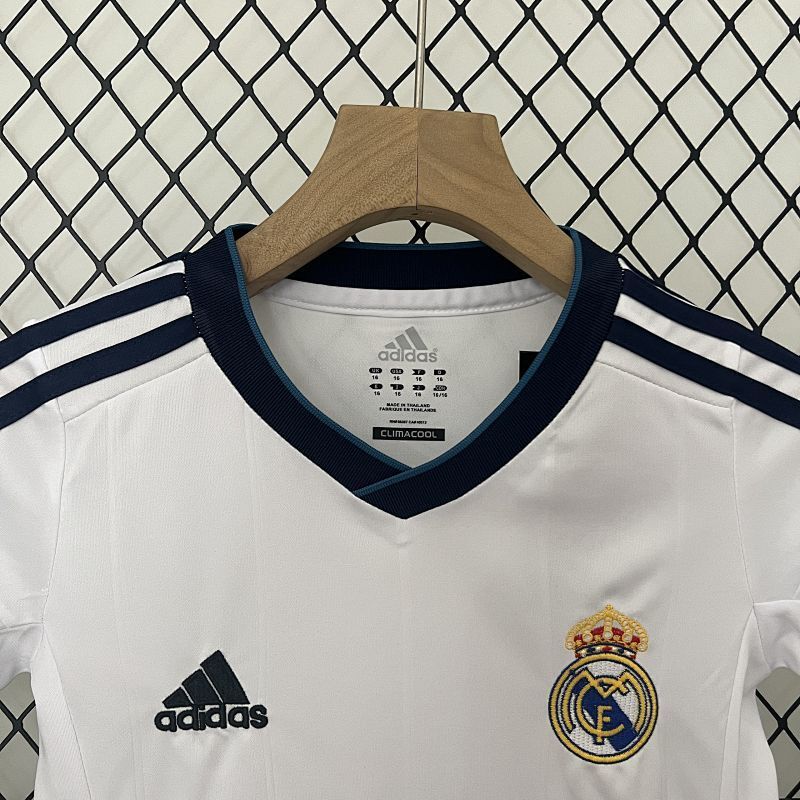 Conjunto Niño Real Madrid Local 12/13