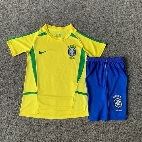 Conjunto Niño Brasil Local 2002