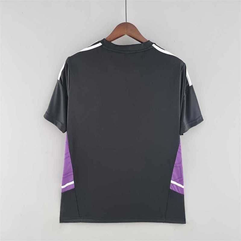 Maillot Real Madrid Prématch 22/23 (2)