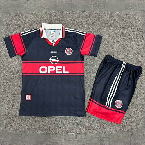 Conjunto Niño Bayern Múnich Local Retro 97/99