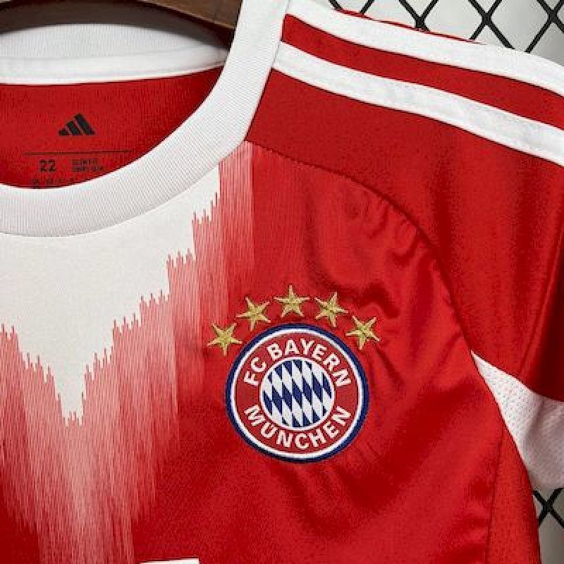 Ensemble Enfant Bayern Munich Domicile 25/26