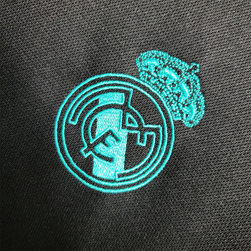 Maillot Real Madrid Extérieur Rétro 17/18