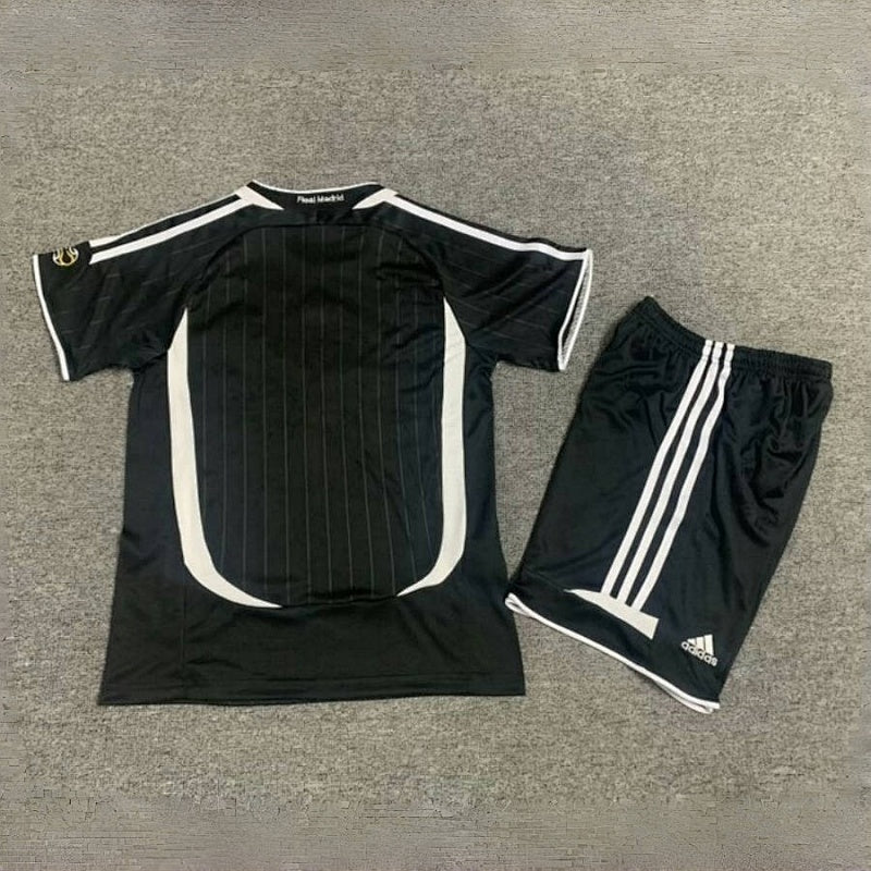 Ensemble Enfant Real Madrid Extérieur 06/07