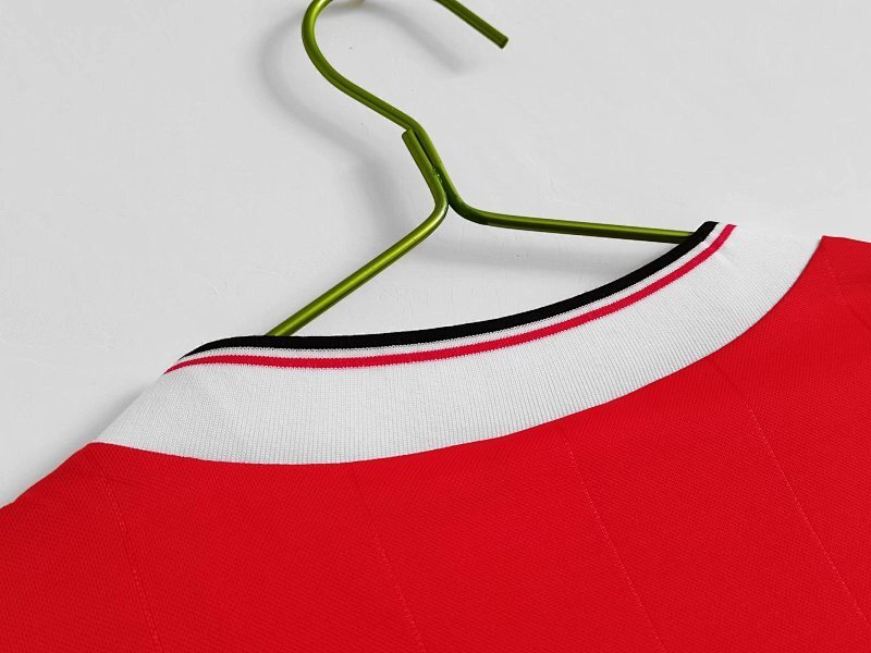 Maillot Manchester United Domicile Rétro 82/83