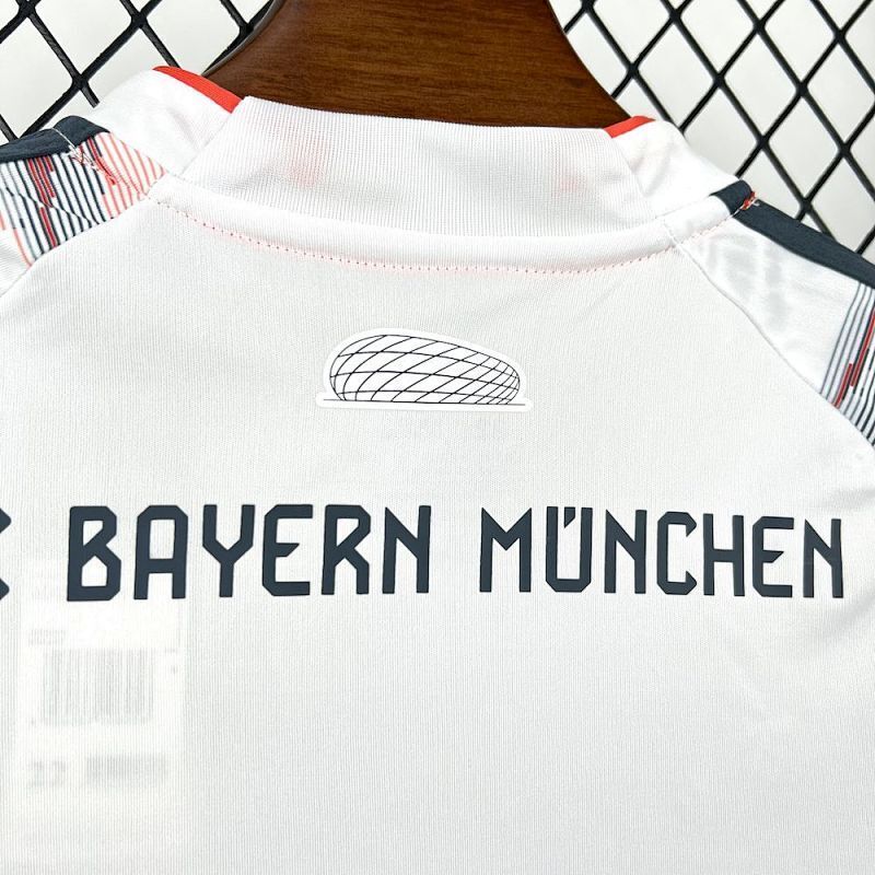 Ensemble Enfant Bayern Munich Extérieur 25/26