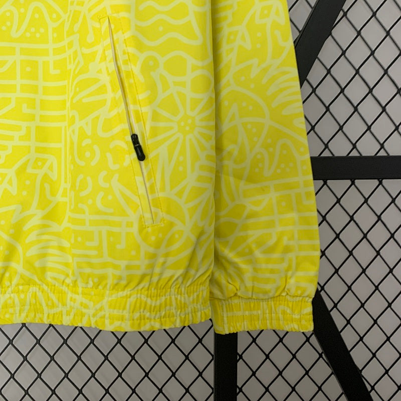 Cortavientos Brasil Trench Coat 2023