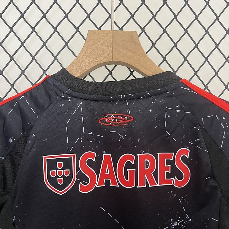 Ensemble Enfant Benfica Extérieur 24/25