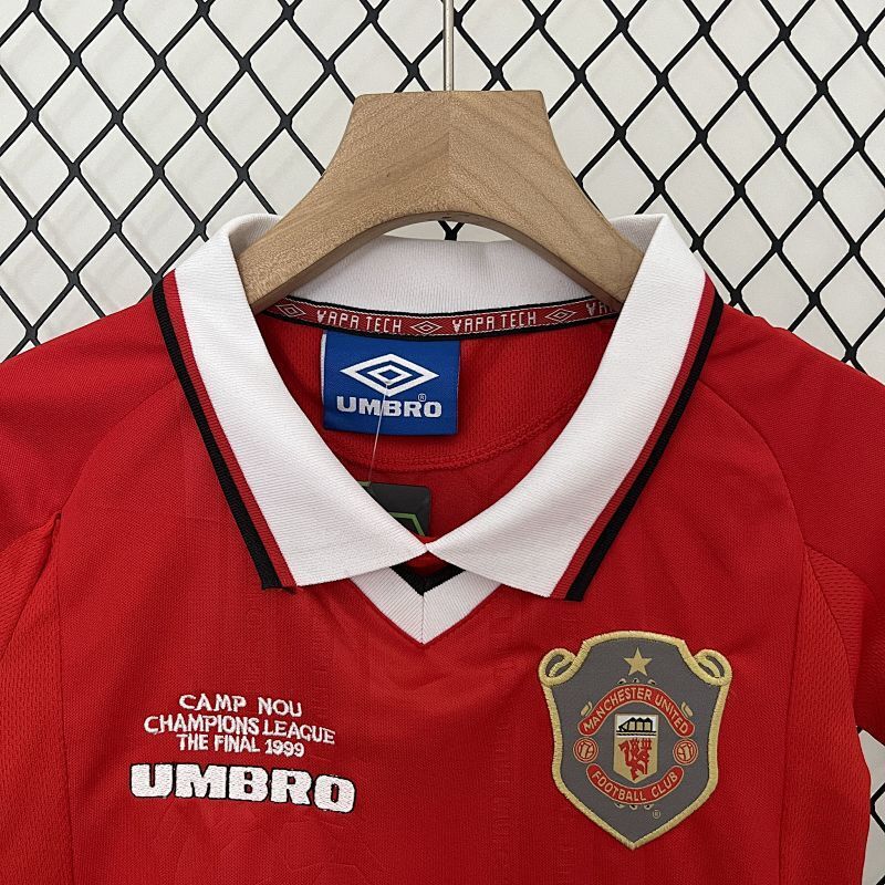 Manchester United Kids Kit 99/00