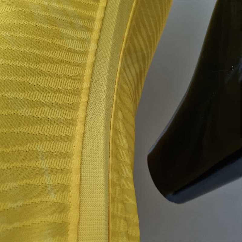 Maillot Brazil classic yellow Player Version 25/26