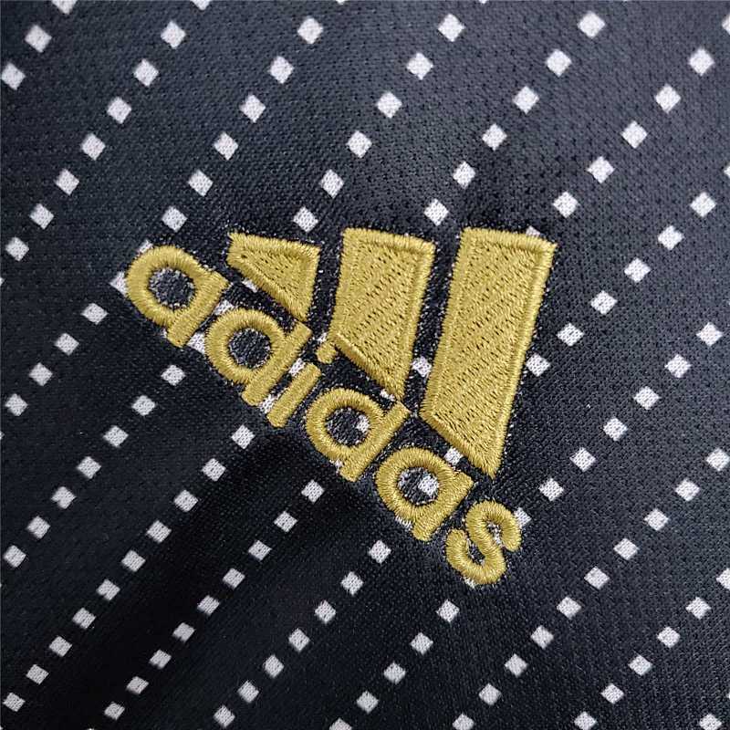 Maillot Bayern Munich Extérieur 21/22