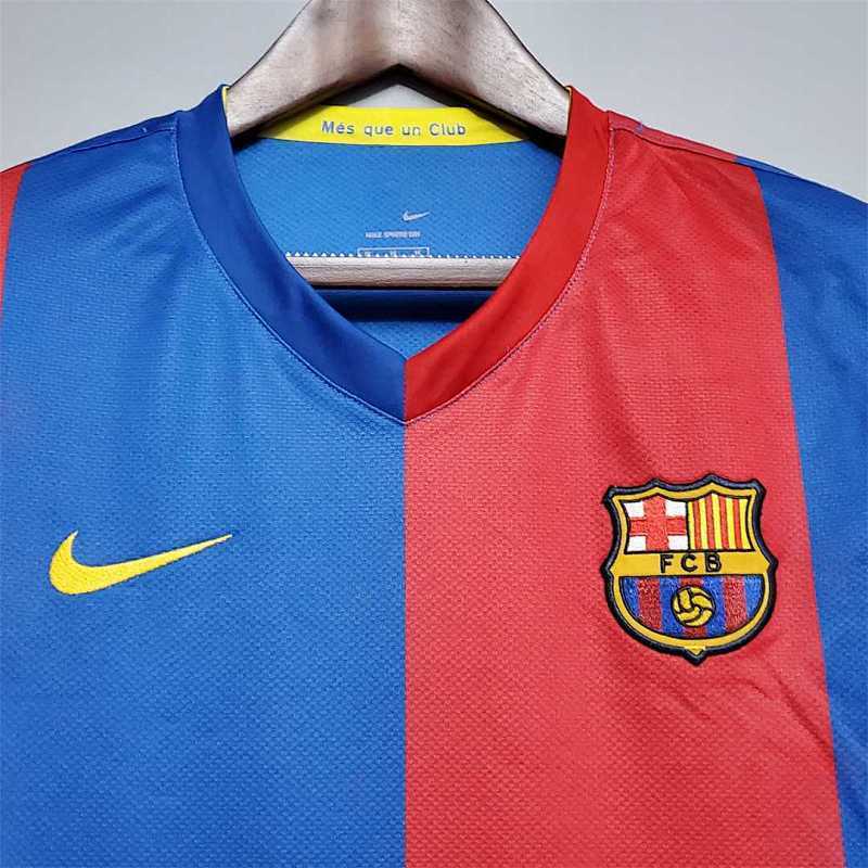 FC Barcelona Home Retro Jersey 2006/07