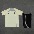 Conjunto Tottenham 22/23