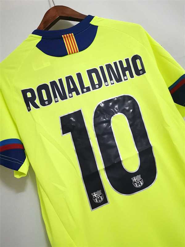 Maillot FC Barcelone Extérieur Rétro 25/26