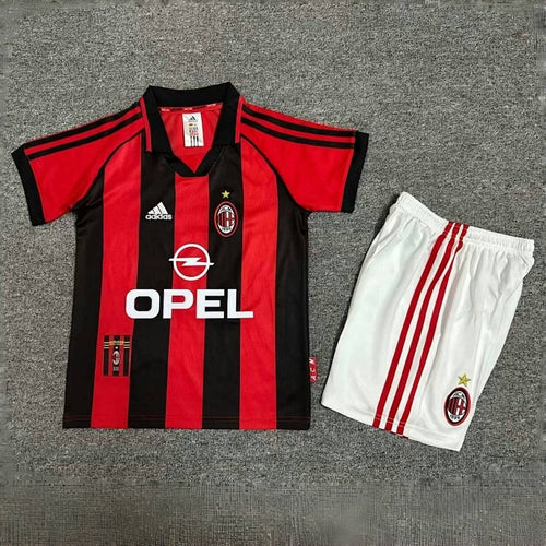 Conjunto Niño AC Milan Local 98/99