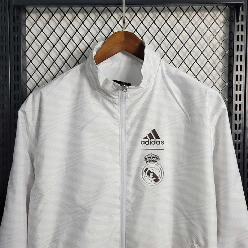 Real Madrid Tracksuit 23/24 (3)